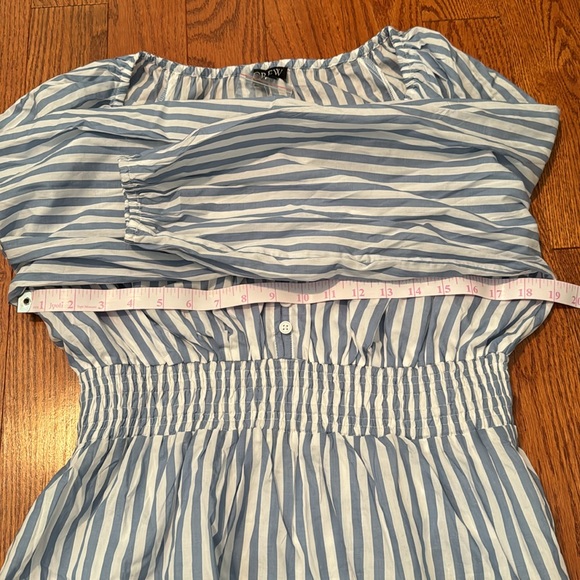 NWT - J. Crew V-neck smocked-waist top in stripe cotton lawn, size M. - Picture 3 of 7